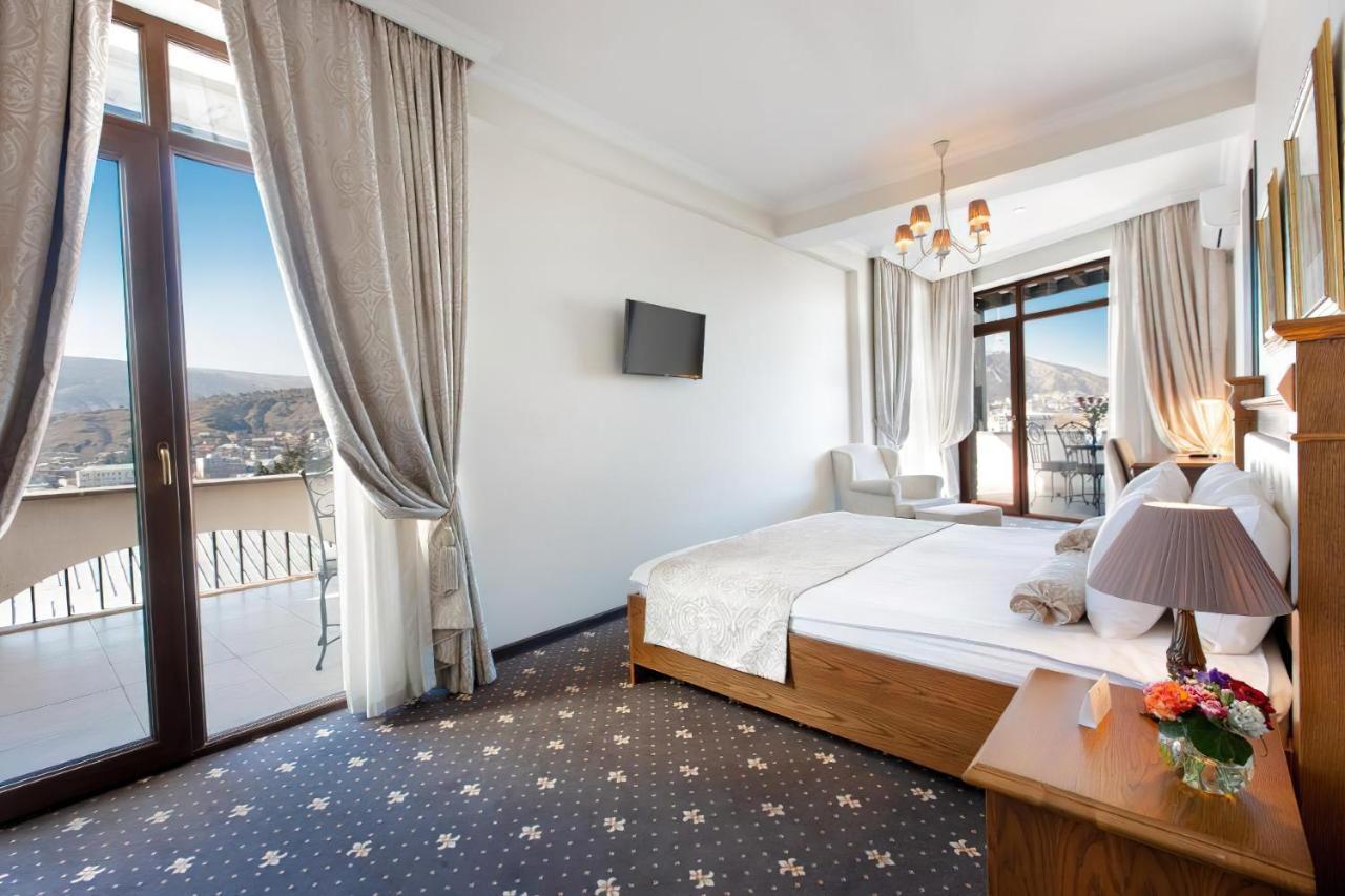 Reikartz Avlabari Tbilisi Hotel Exterior foto